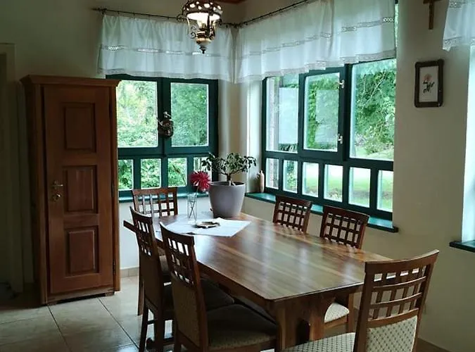 Nyugalomsziget * Kotcse